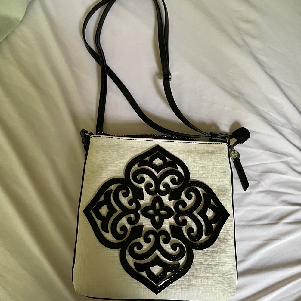 Crossbody Brigbton
